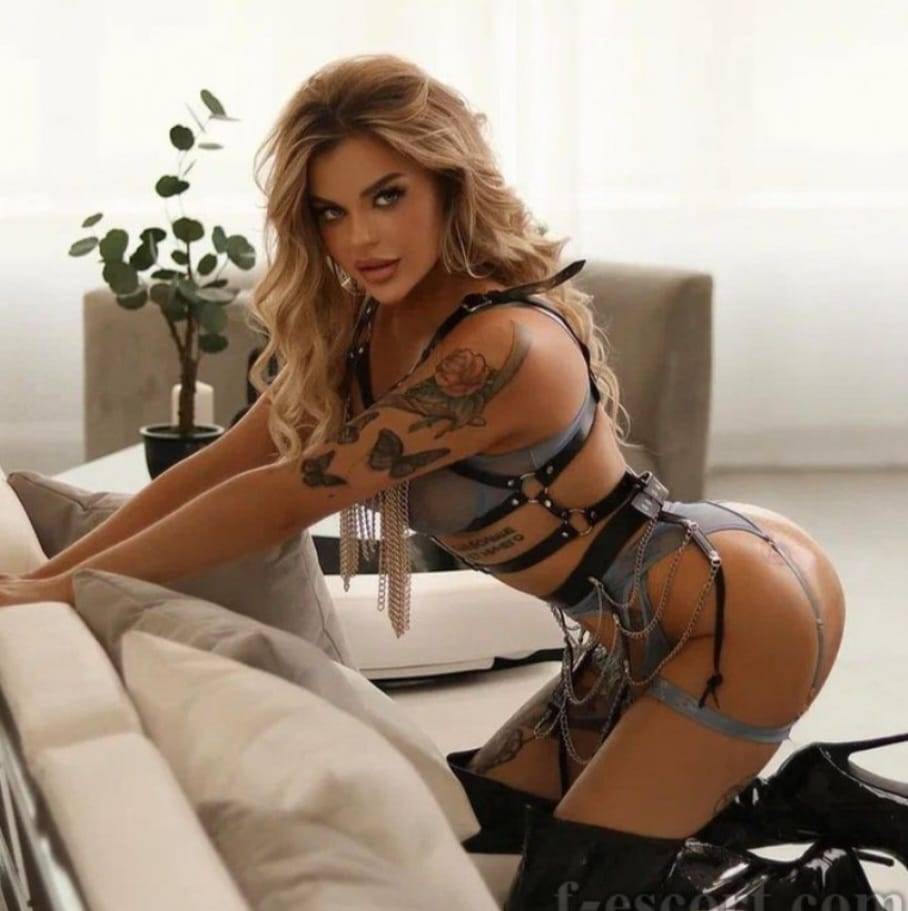 Masöz Escort Bayan Tuğçeyle Harika Bir Deneyim Sizi Bekliyor